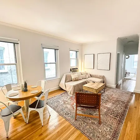 Upper East Side 2 Bedrooms Gem